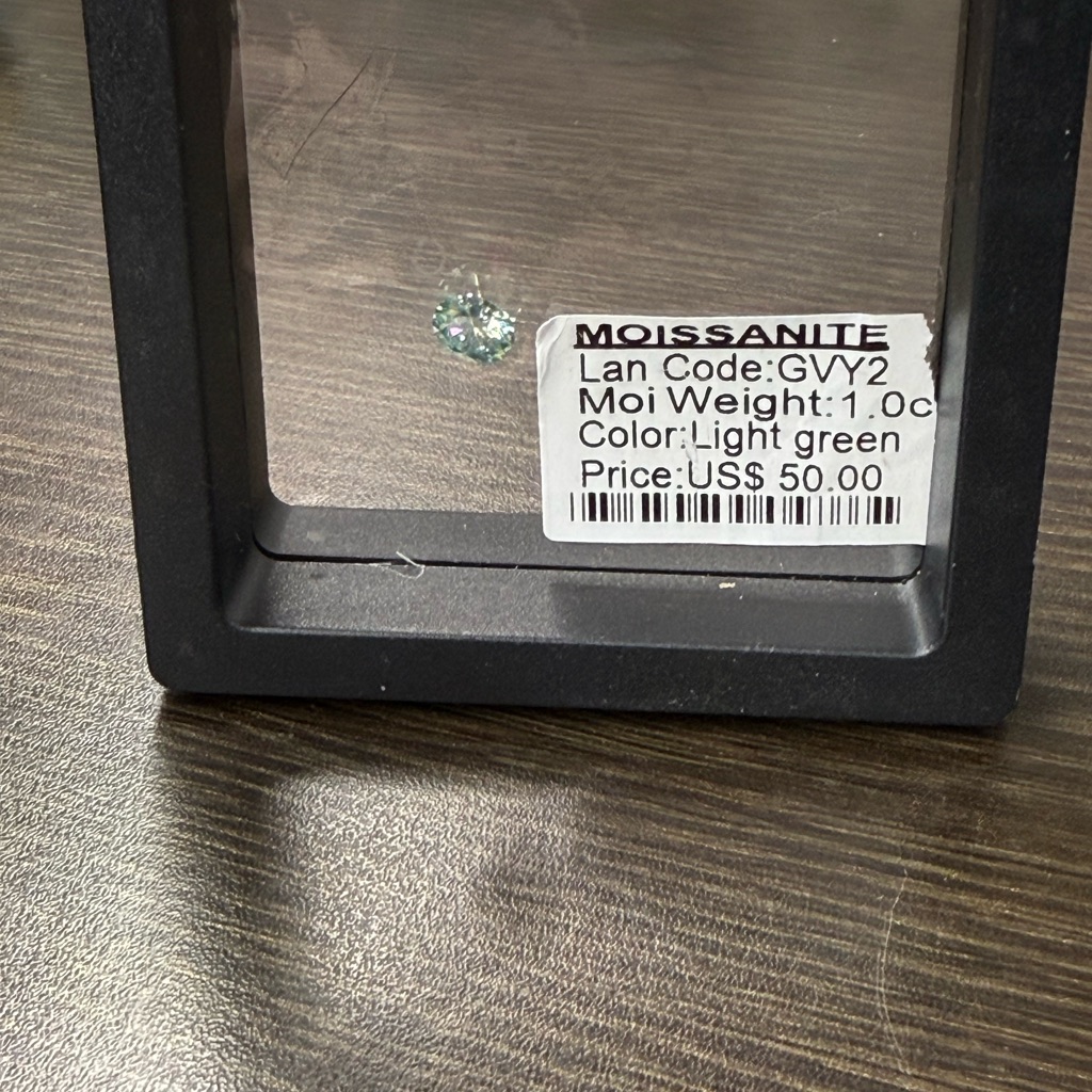 Moissanite 1ct Light Green Gemstone